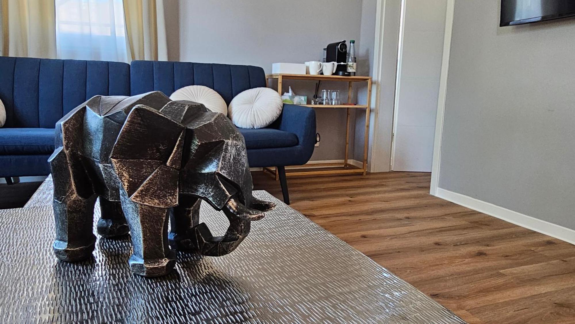 Stilvolles Apartment 바이에르스브론 외부 사진